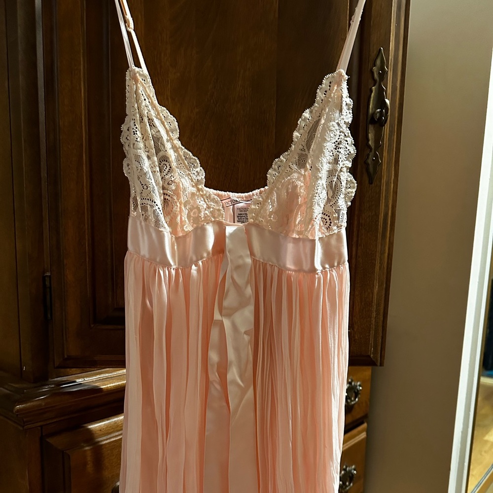 New never worn Victoria’s secret
